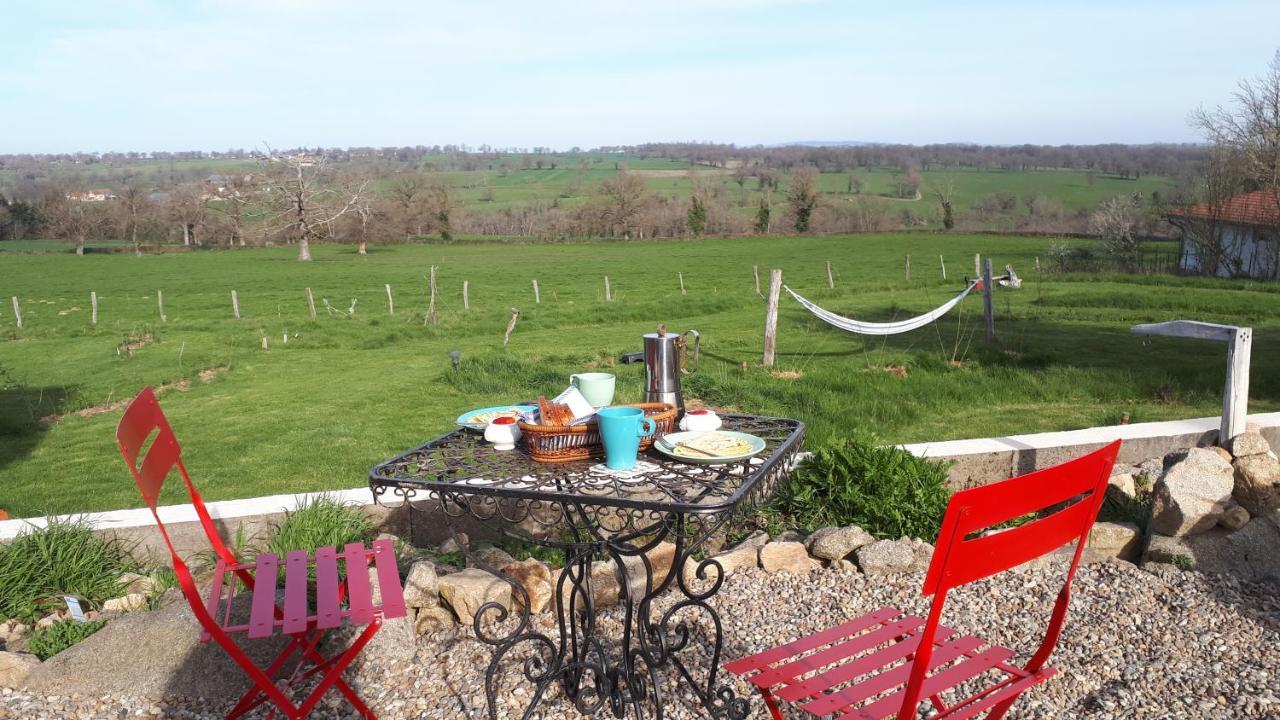 Bed and Breakfast Le Monticule Tardes Exterior foto